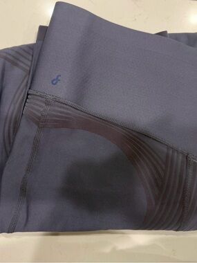 Fanka High-Rise compression Leggings
